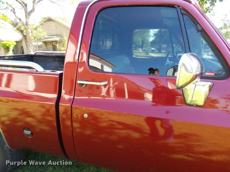 image for item BU9762 1977 Chevrolet Cheyenne 10 pickup truck