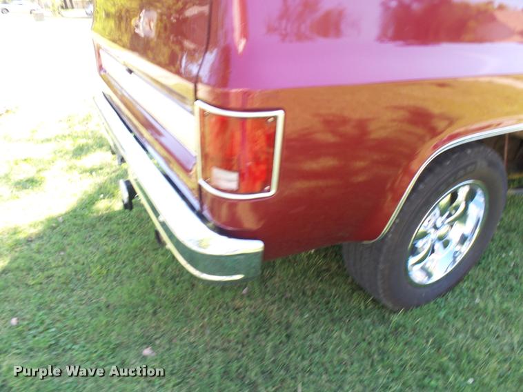 image for item BU9762 1977 Chevrolet Cheyenne 10 pickup truck