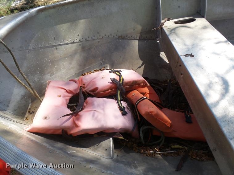 image for item BU9763 1950 aluminum v-bottom boat