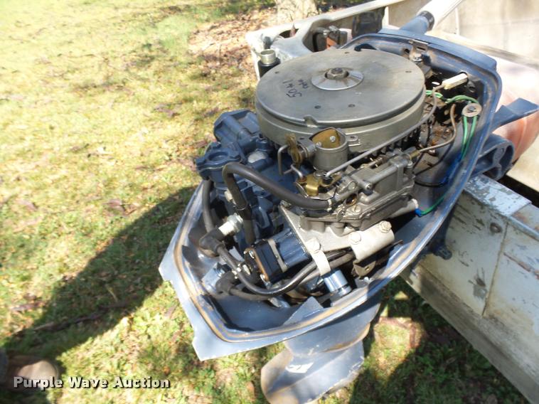 image for item BU9763 1950 aluminum v-bottom boat