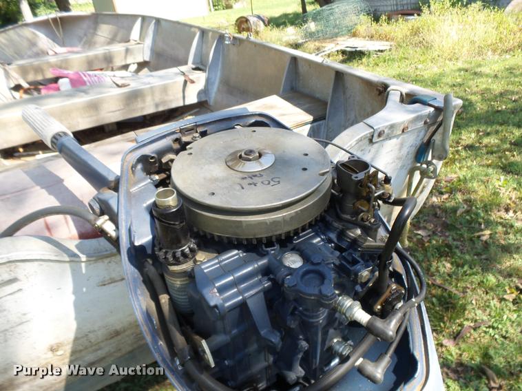 image for item BU9763 1950 aluminum v-bottom boat