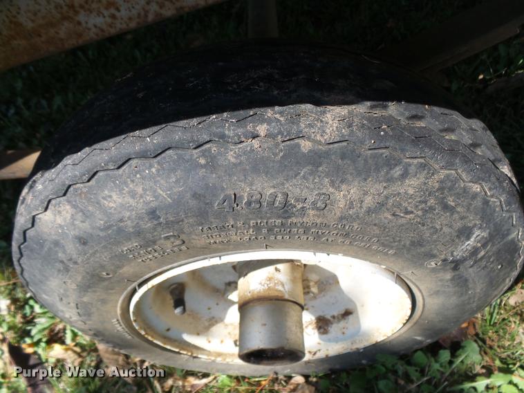 image for item BU9763 1950 aluminum v-bottom boat