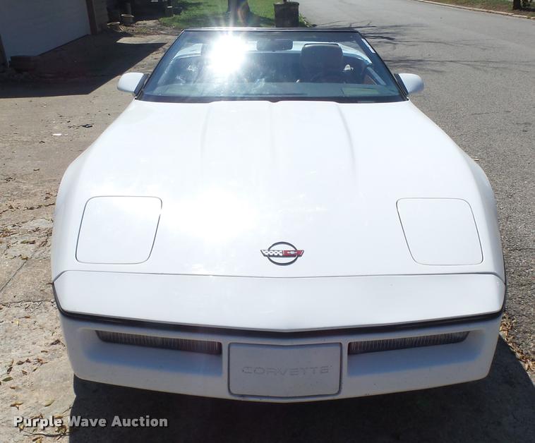 image for item BU9766 1989 Chevrolet Corvette convertible