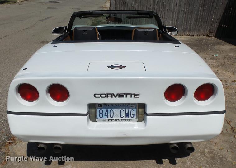 image for item BU9766 1989 Chevrolet Corvette convertible