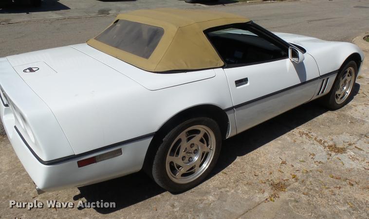 image for item BU9766 1989 Chevrolet Corvette convertible