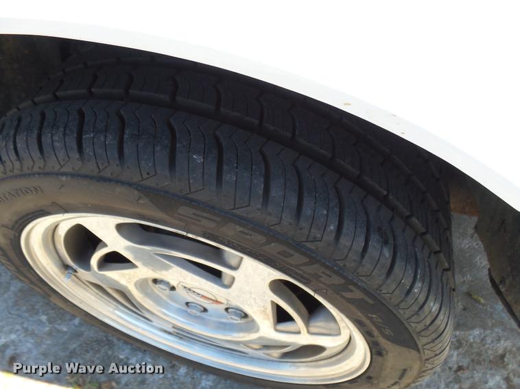 image for item BU9766 1989 Chevrolet Corvette convertible