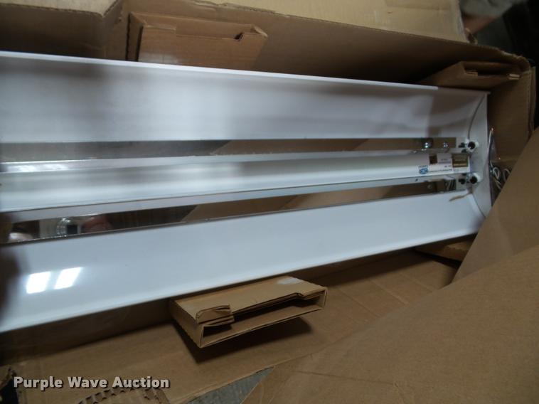 image for item BV9452 (17) light fixtures