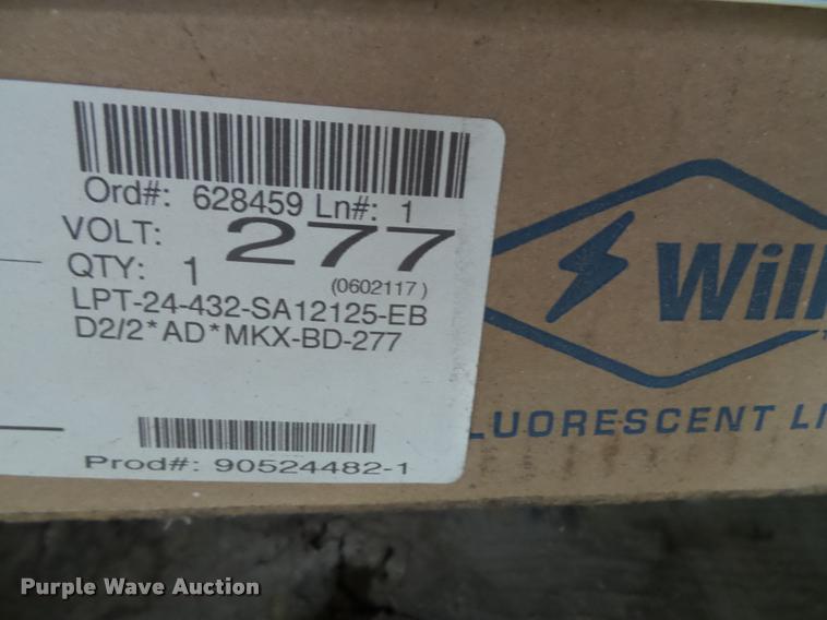 image for item BV9452 (17) light fixtures