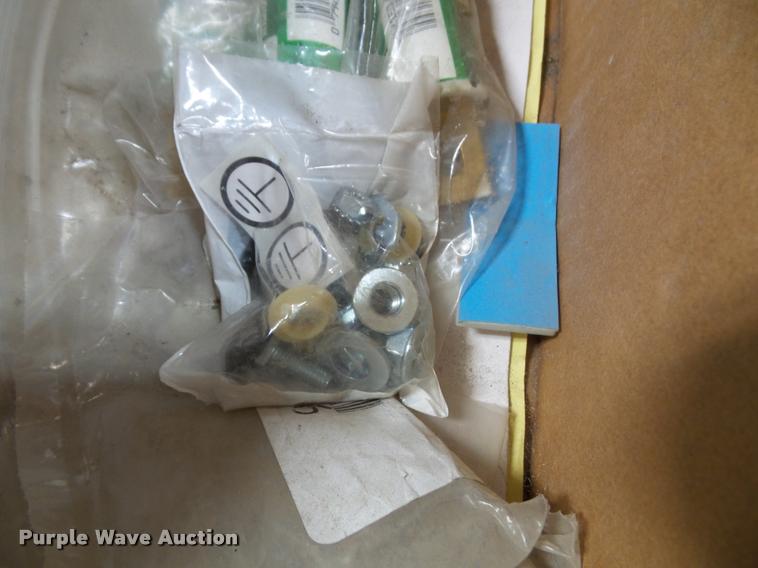 image for item BV9454 (2) Endress & Houser pressure sensor equipment