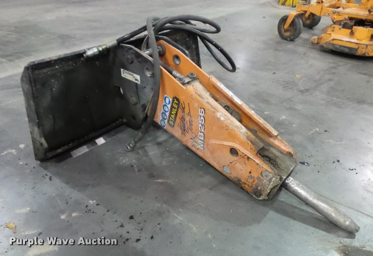 image for item BV9472 Stanley MB25600SS breaker skid steer attachment