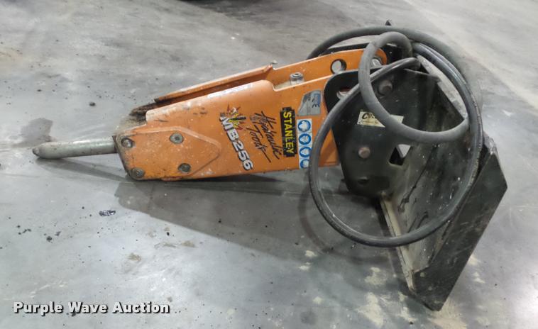 image for item BV9472 Stanley MB25600SS breaker skid steer attachment