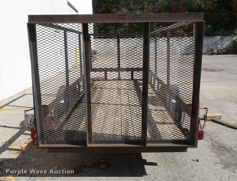 image for item BV9474 2003 Outlaw utility trailer