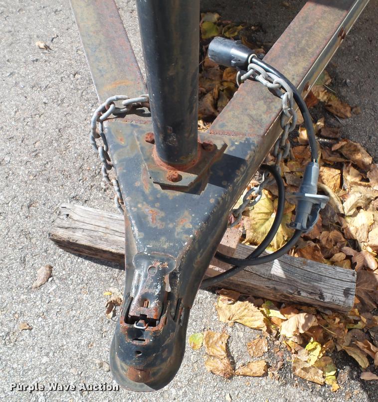 image for item BV9474 2003 Outlaw utility trailer