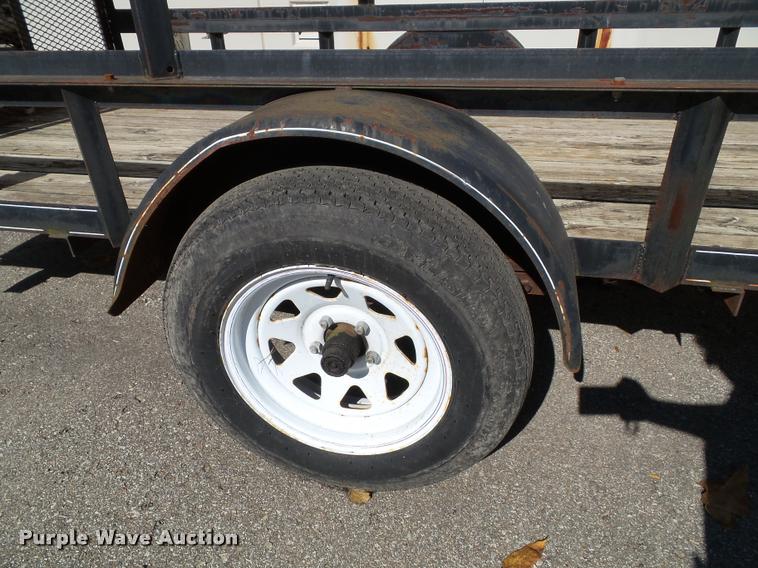 image for item BV9474 2003 Outlaw utility trailer
