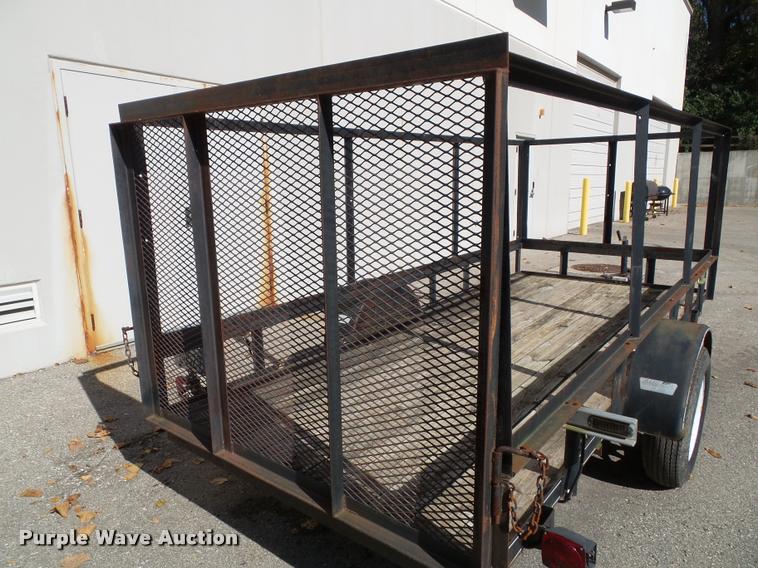 image for item BV9474 2003 Outlaw utility trailer
