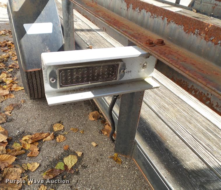 image for item BV9474 2003 Outlaw utility trailer