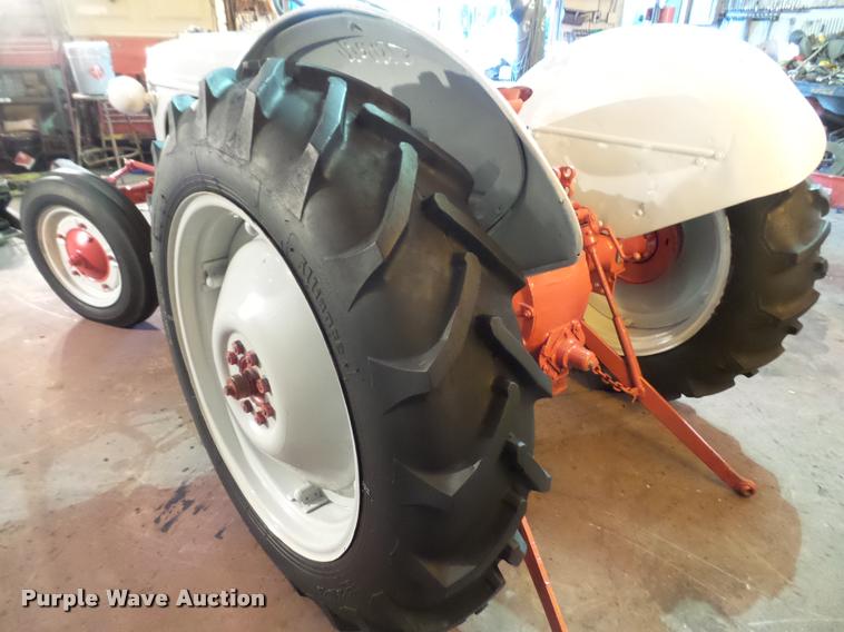 image for item BV9934 1947 Ford 8N tractor