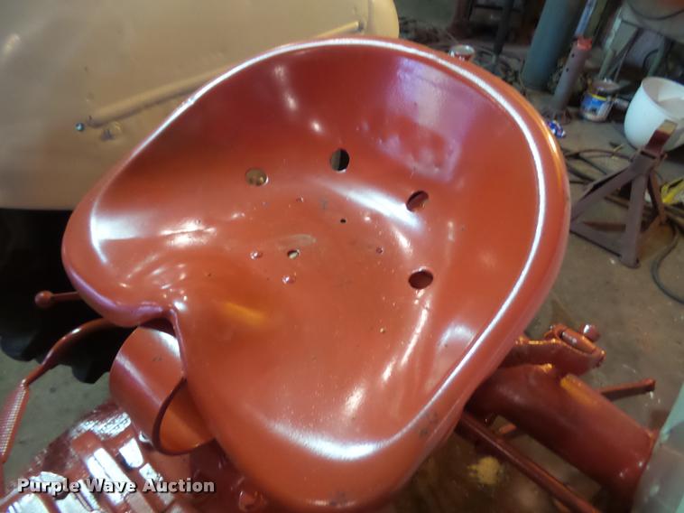 image for item BV9934 1947 Ford 8N tractor