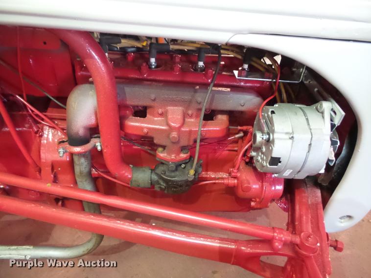 image for item BV9934 1947 Ford 8N tractor