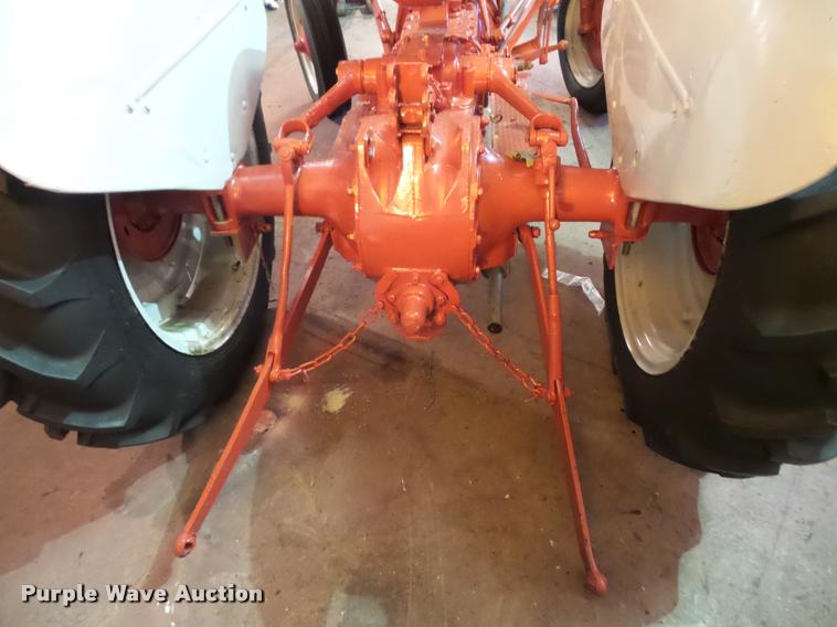 image for item BV9934 1947 Ford 8N tractor