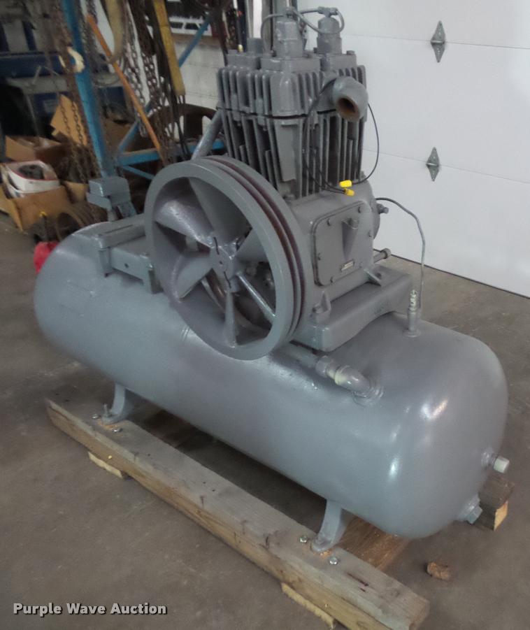 image for item BV9943 Binks air compressor