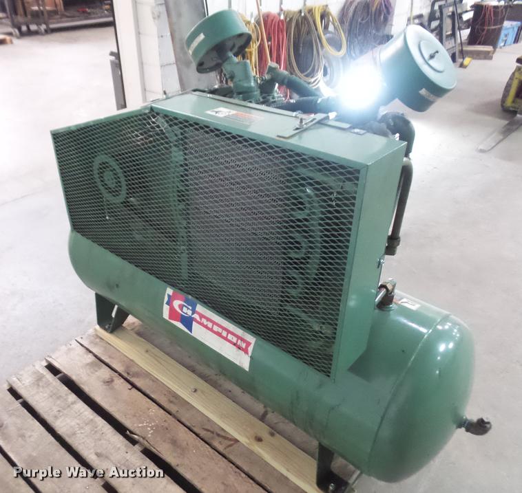 image for item BV9946 1992 Champion air compressor