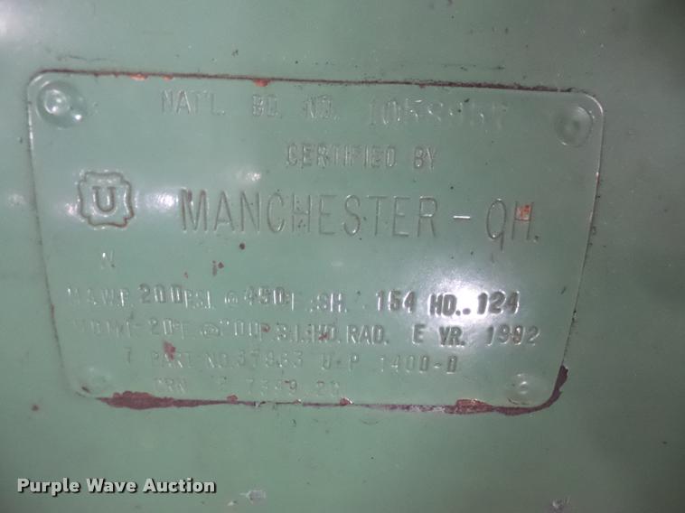 image for item BV9946 1992 Champion air compressor