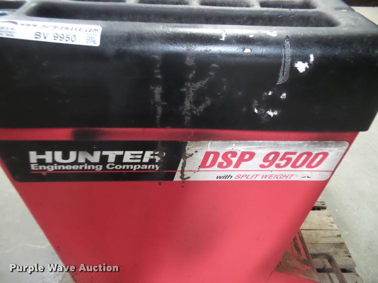 image for item BV9950 Hunter DSP9500 computer wheel balancer