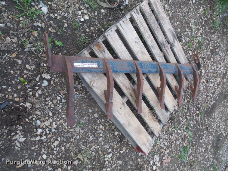 image for item BV9951 Skid steer bucket tooth bar