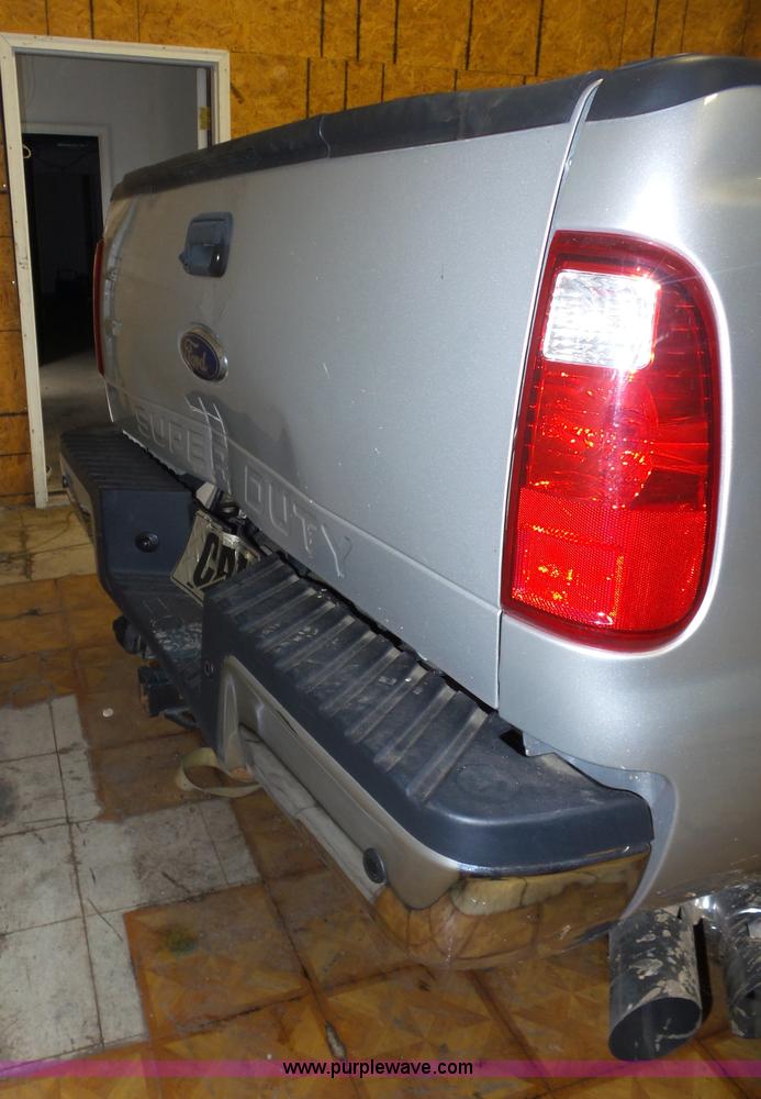 image for item BX9304 2009 Ford F350 Super Duty Crew Cab pickup truck