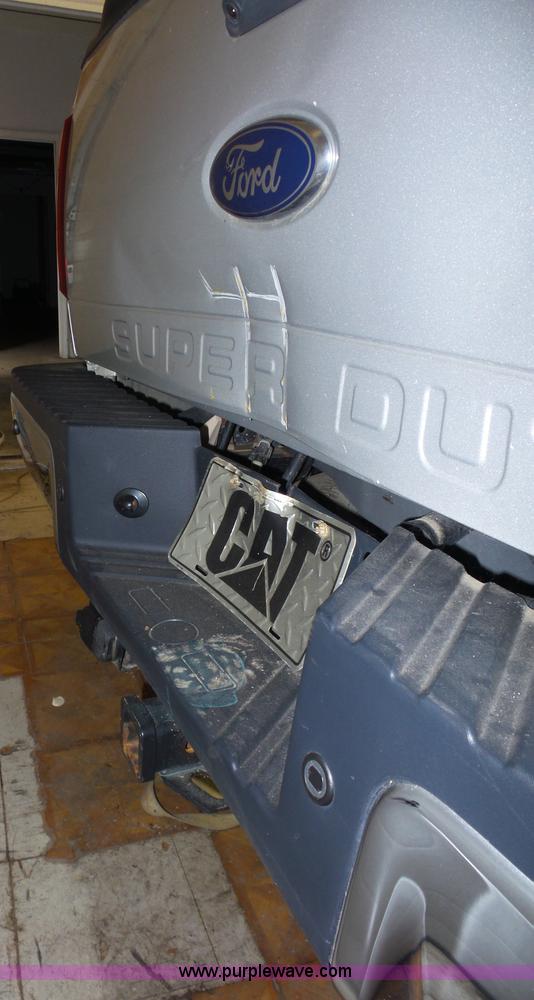 image for item BX9304 2009 Ford F350 Super Duty Crew Cab pickup truck