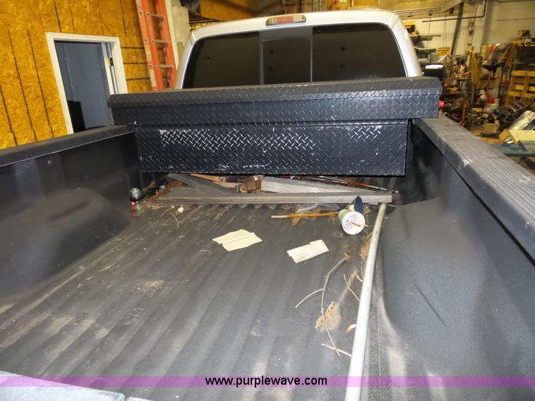 image for item BX9304 2009 Ford F350 Super Duty Crew Cab pickup truck