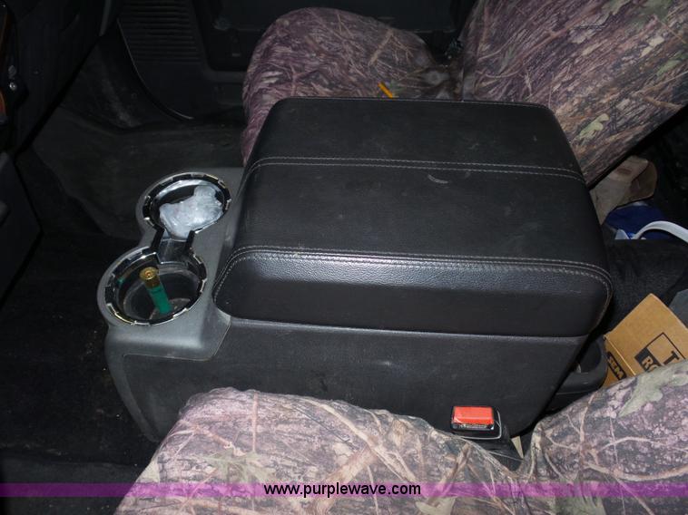 image for item BX9304 2009 Ford F350 Super Duty Crew Cab pickup truck