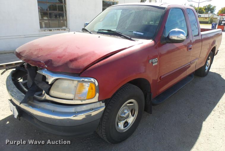 image for item CA9996 1999 Ford F150 SuperCab pickup truck