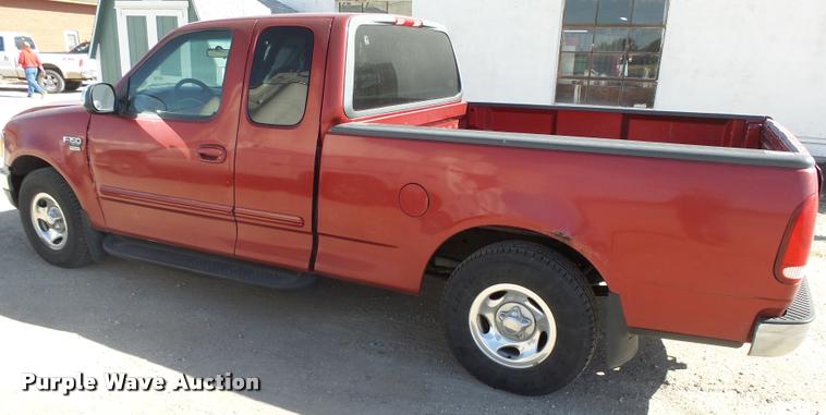 image for item CA9996 1999 Ford F150 SuperCab pickup truck