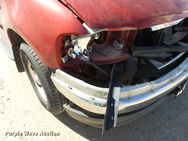 image for item CA9996 1999 Ford F150 SuperCab pickup truck