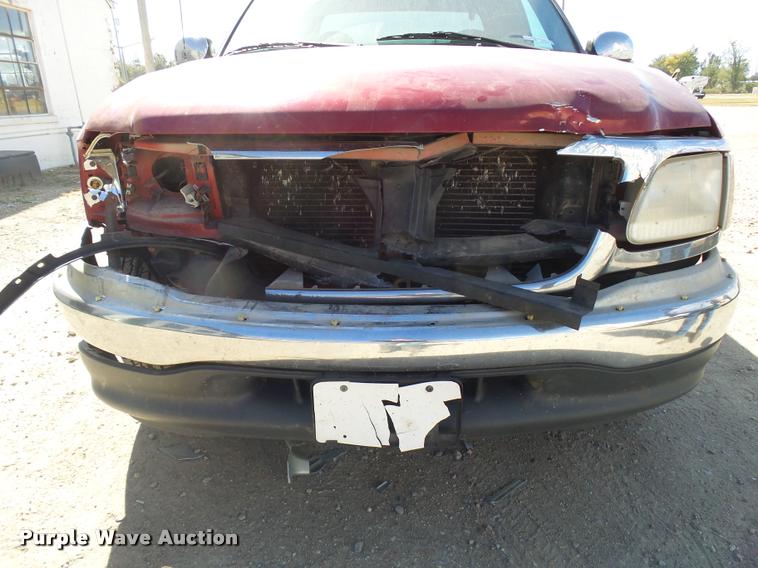 image for item CA9996 1999 Ford F150 SuperCab pickup truck