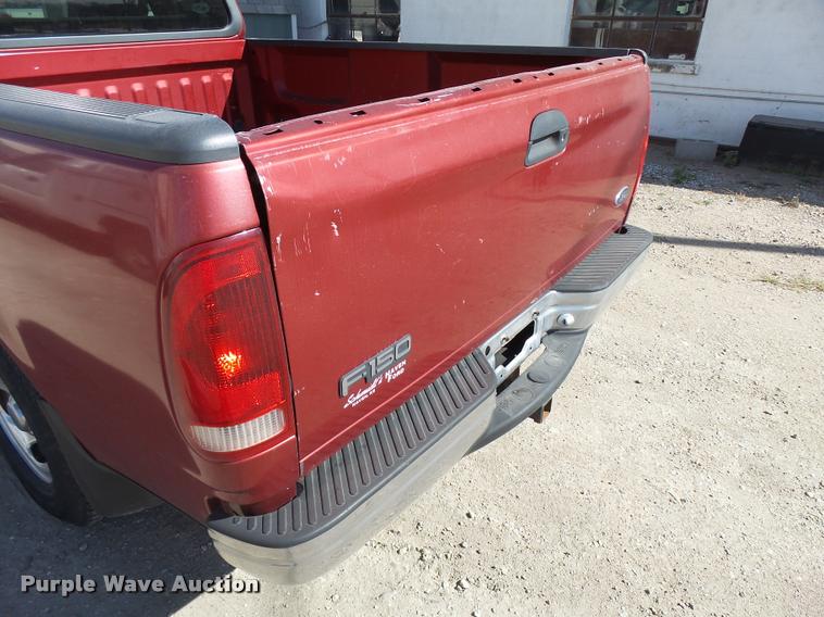image for item CA9996 1999 Ford F150 SuperCab pickup truck