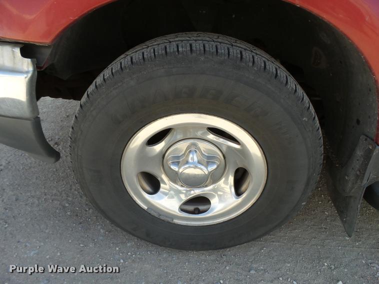 image for item CA9996 1999 Ford F150 SuperCab pickup truck