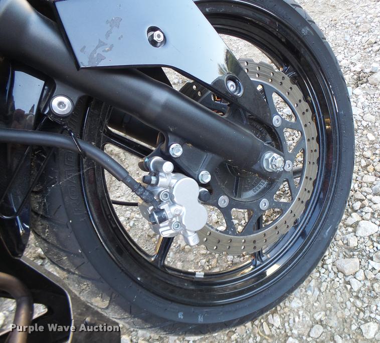 image for item CC9417 2011 Kawasaki EX250-J motorcycle