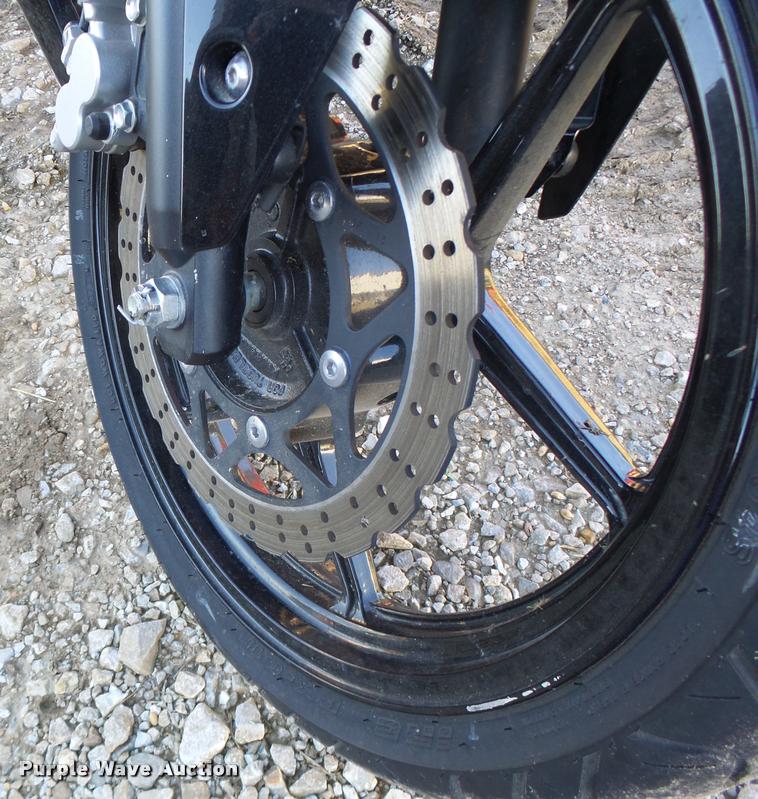 image for item CC9417 2011 Kawasaki EX250-J motorcycle