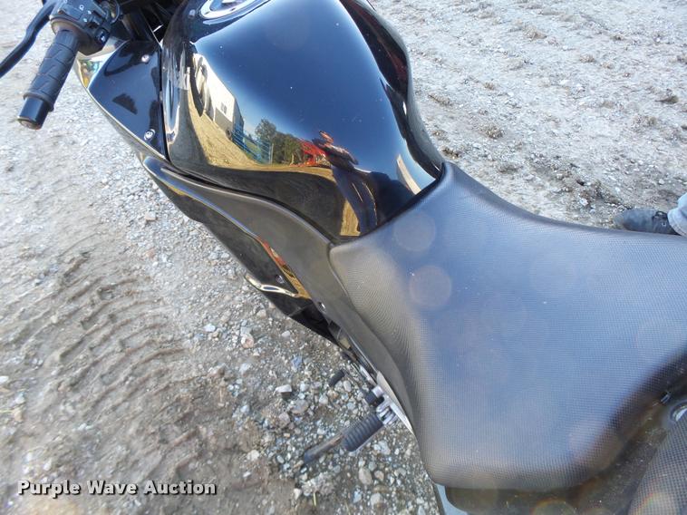 image for item CC9417 2011 Kawasaki EX250-J motorcycle