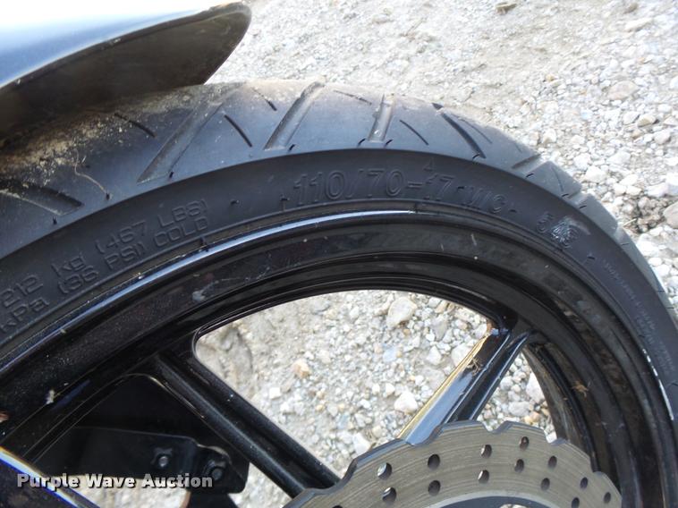 image for item CC9417 2011 Kawasaki EX250-J motorcycle