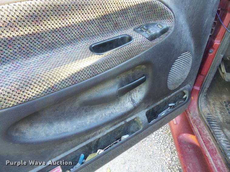 image for item DA3906 1999 Dodge Ram 2500 Quad Cab pickup truck