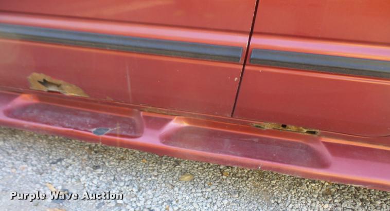 image for item DA3906 1999 Dodge Ram 2500 Quad Cab pickup truck