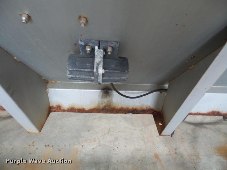 image for item DA3921 2007 Sno-Way spreader