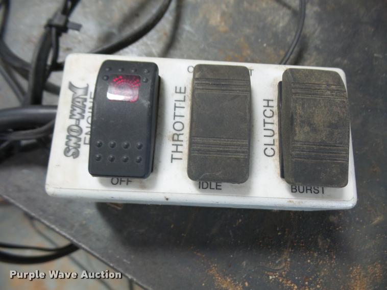 image for item DA3921 2007 Sno-Way spreader