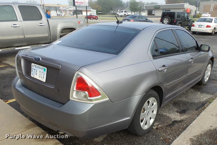 image for item DA4250 2007 Ford Fusion