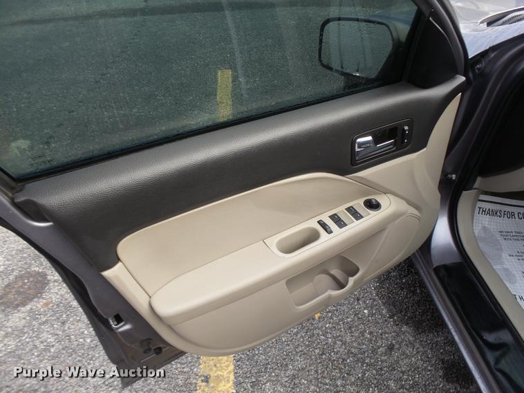 image for item DA4250 2007 Ford Fusion