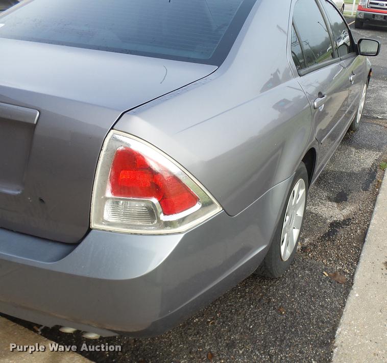 image for item DA4250 2007 Ford Fusion